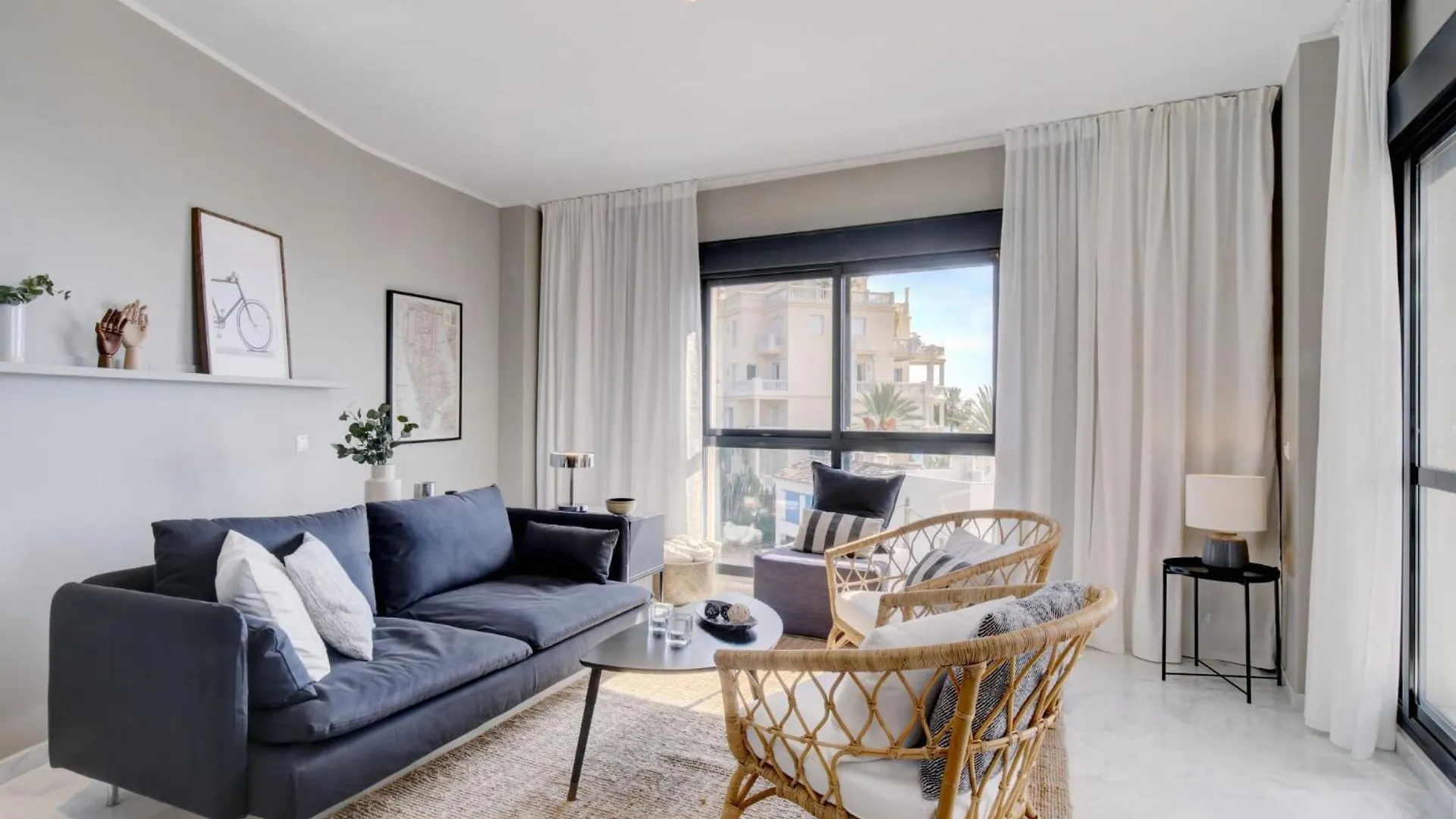 Apartment Cosmo Beach-2 By Interhome Estepona